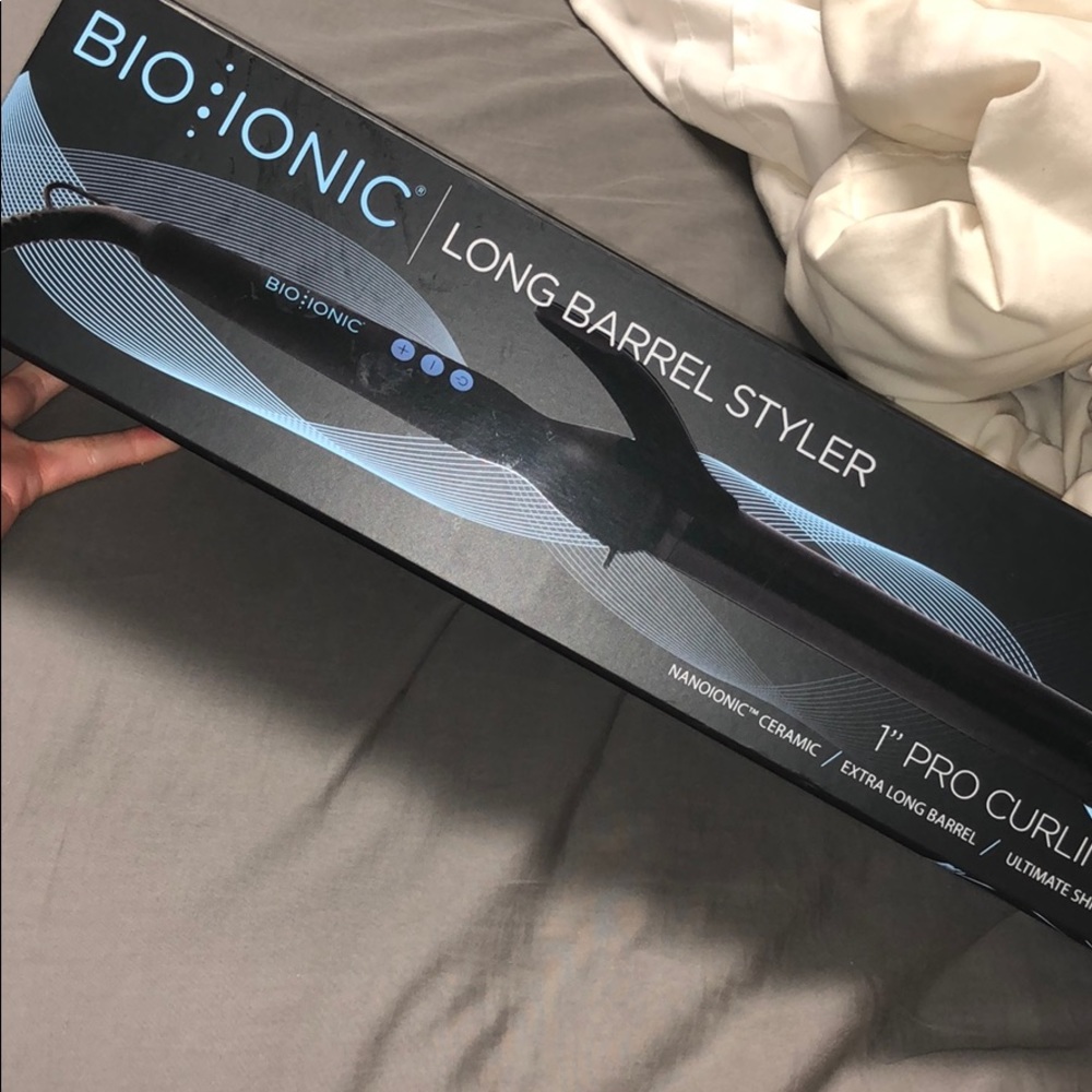 Bio ionic 1” curling iron BRAND NEW